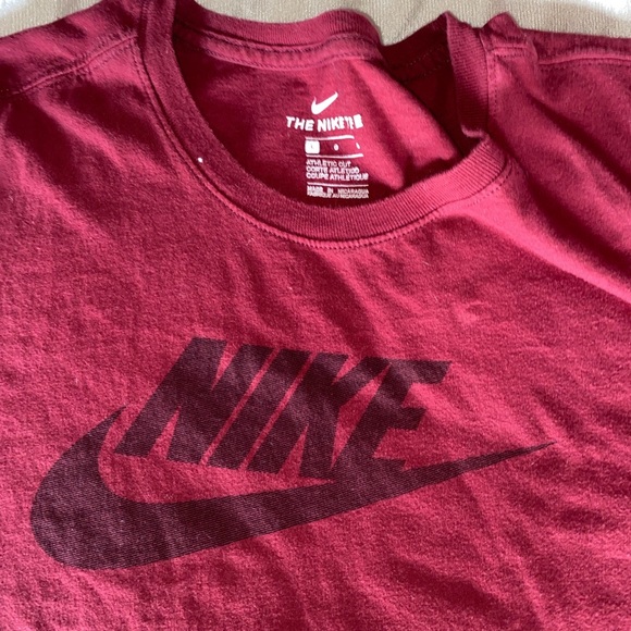 Nike Tee Bundle - Picture 3 of 4